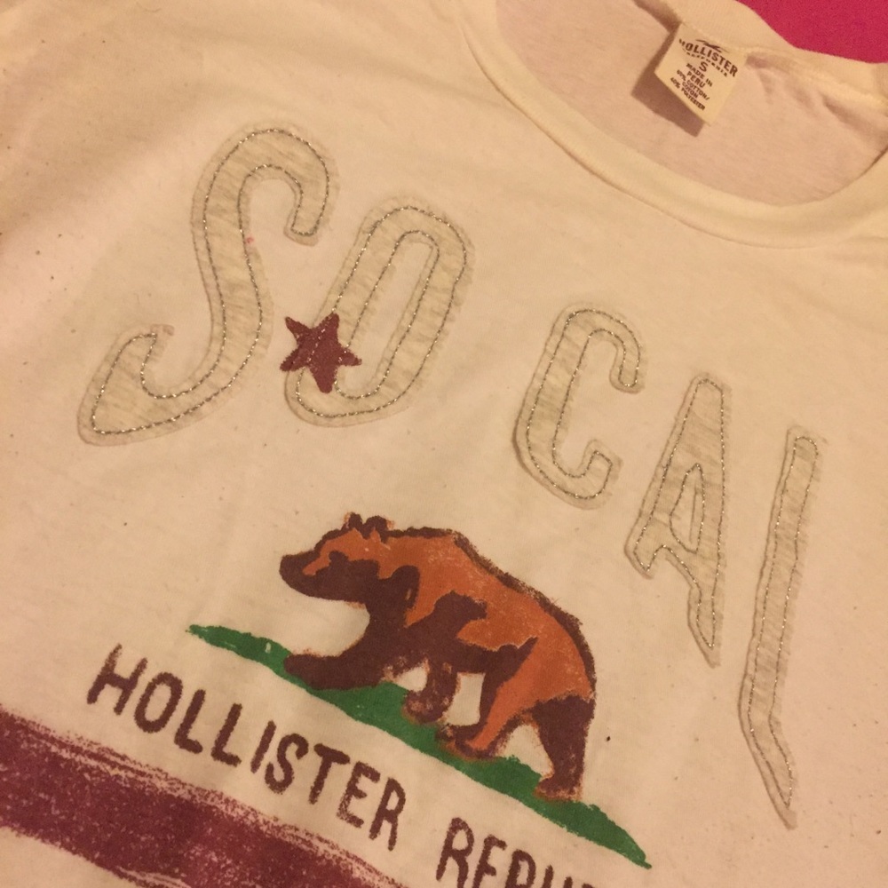 HOLLISTER t-shirt ☀️ - Picture 2 of 2